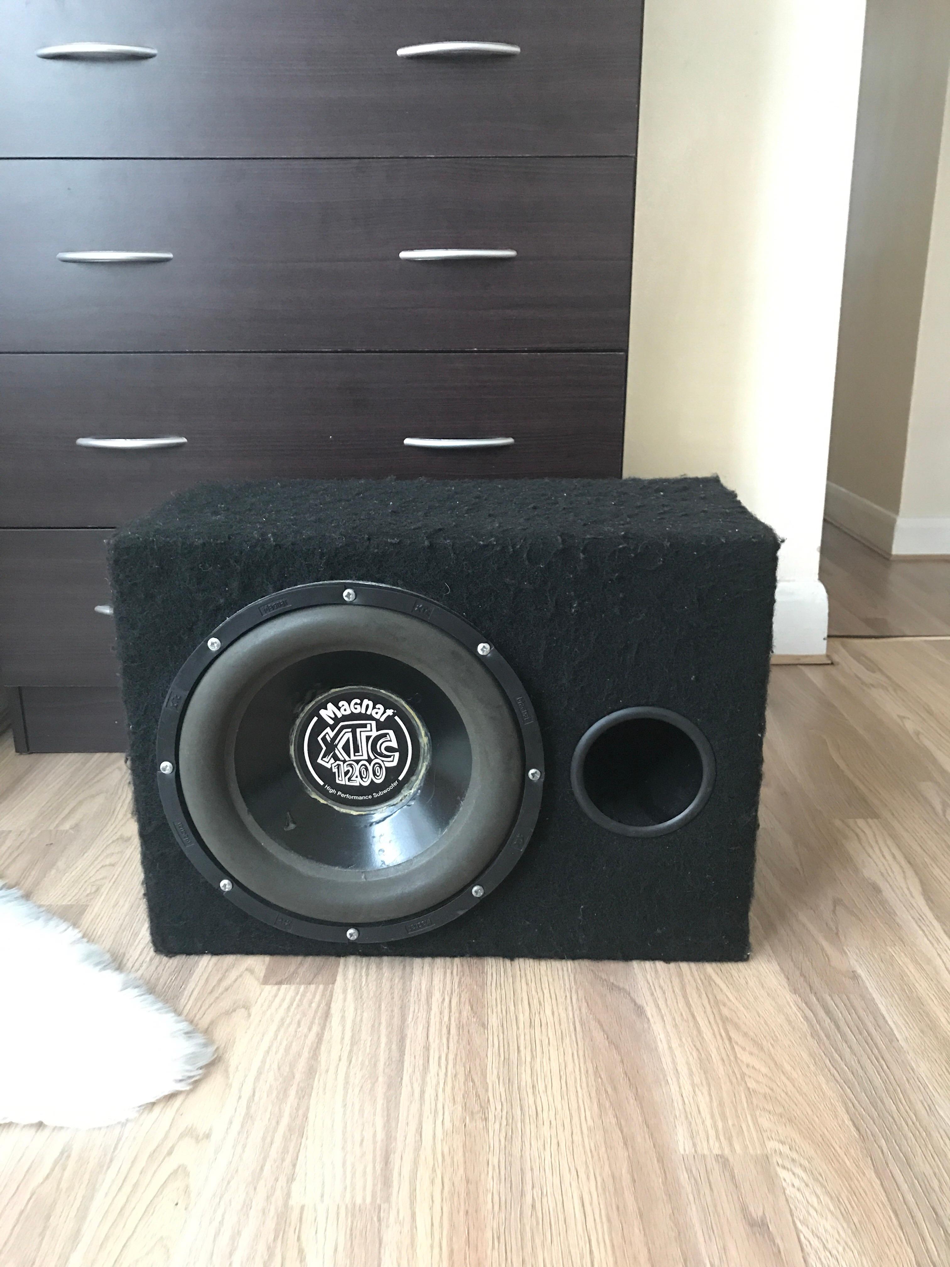 Magnat XTC 1200 High performance subwoofer in E6 Newham for £35.00 for