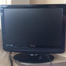 19 INCH  TECHNIKA  DVD TV  PLAYER WITH  REMOTE  Perfect working order £40 offers