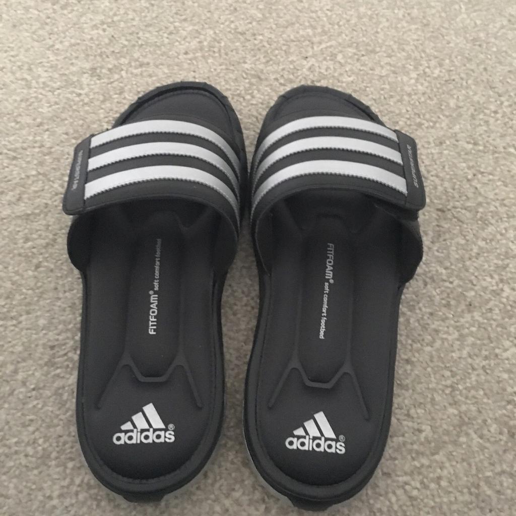 Adidas soft best sale comfort footbed