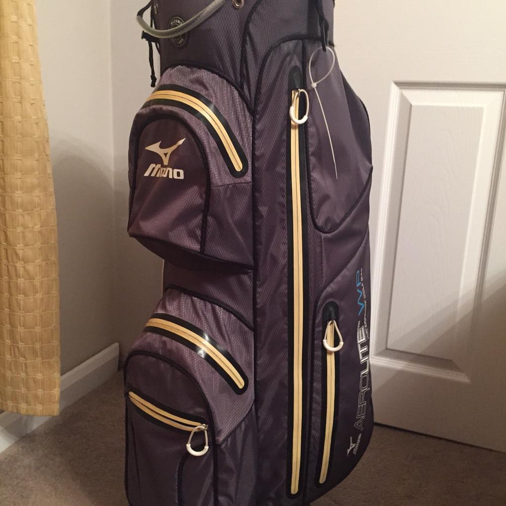 Mizuno golf bag in TS7 Nunthorpe für £ 30,00 zum Verkauf Shpock AT