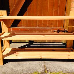 Two tier shoe rack for sale
Wooden 
Good condition