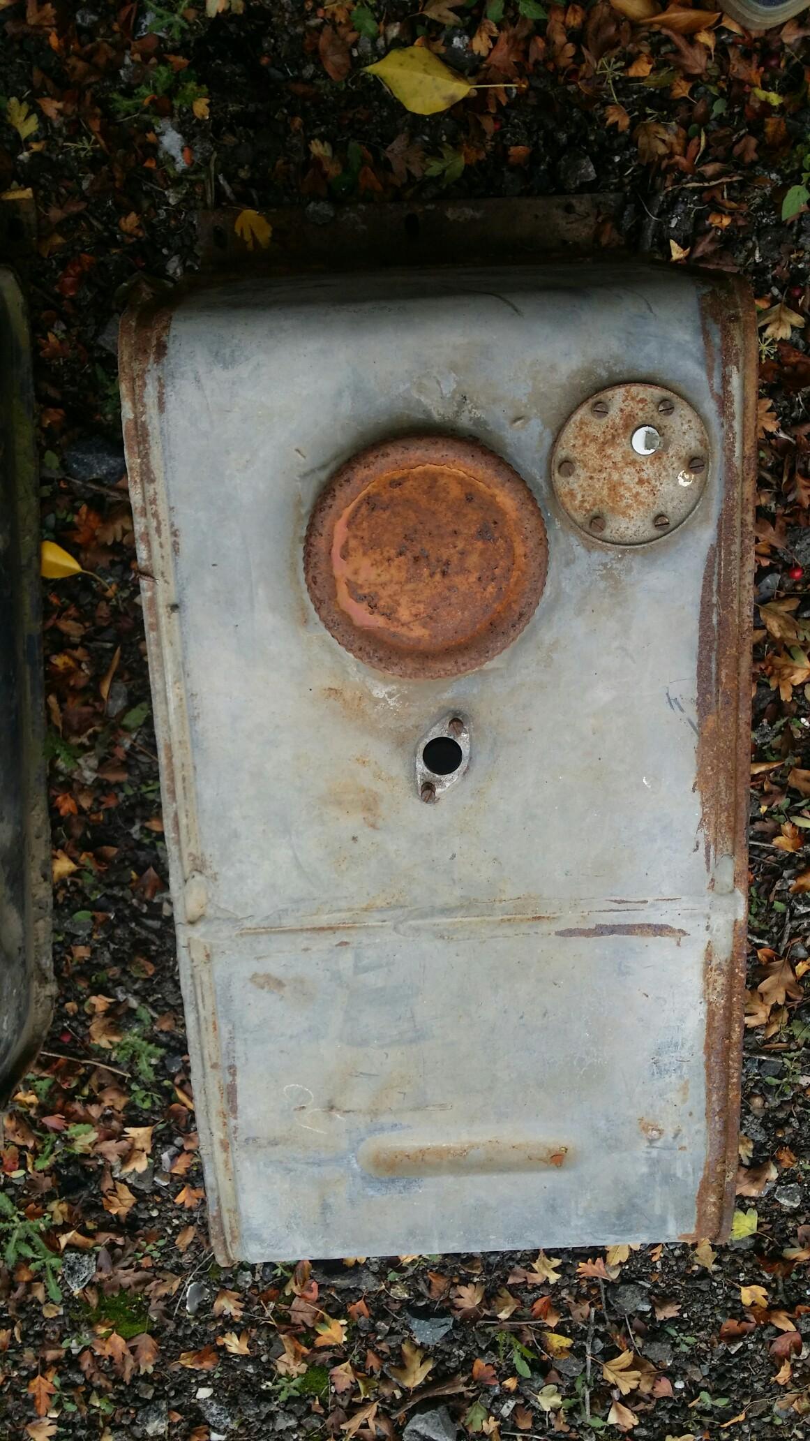 Land rover fuel tanks in TN23 Ashford für 50,00 £ zum Verkauf | Shpock DE