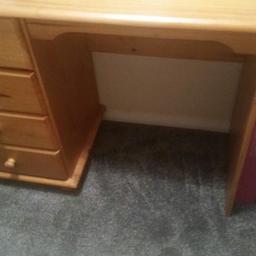 Desk/dresser buyer to collect  exhall area