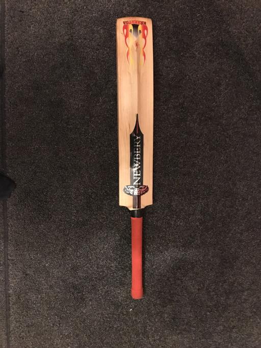 Buy & Sell Burgess Hill Mid Sussex - Photos for Newbery Krakatoa cricket bat