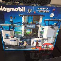 Verkaufe ganz neues playmobile Polizei Station
