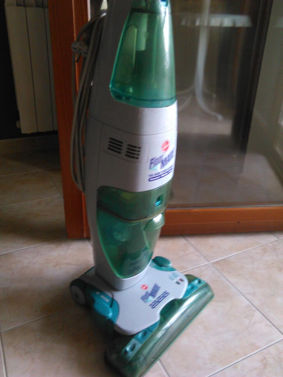 Lavapavimenti Hoover Floormate H3000 in 00119 Roma for €120.00 for sale