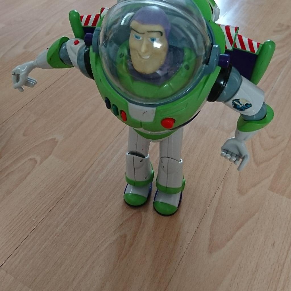 Buzz lightyear in HA3 Harrow für £ 10,00 zum Verkauf Shpock AT
