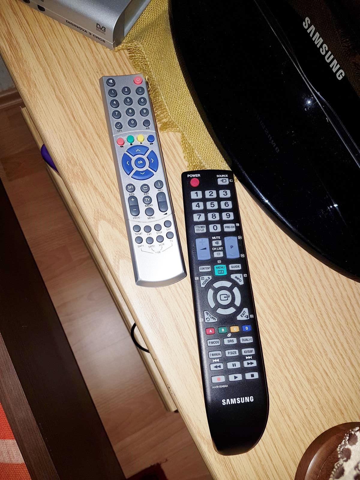 Samsung LE26D450G1W LCD Fernseher + Telestar in 2540 Bad Vöslau für € ...