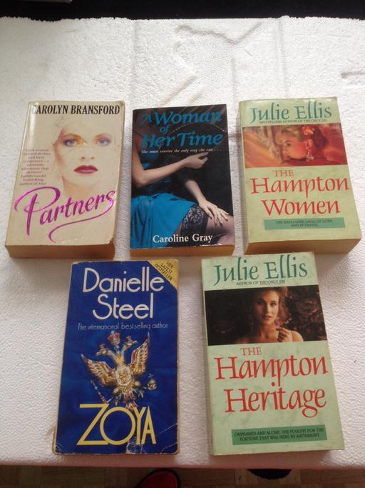 Buy & Sell Greater Manchester Bolton - Photos for Job lot (5) for £1 Paperback books