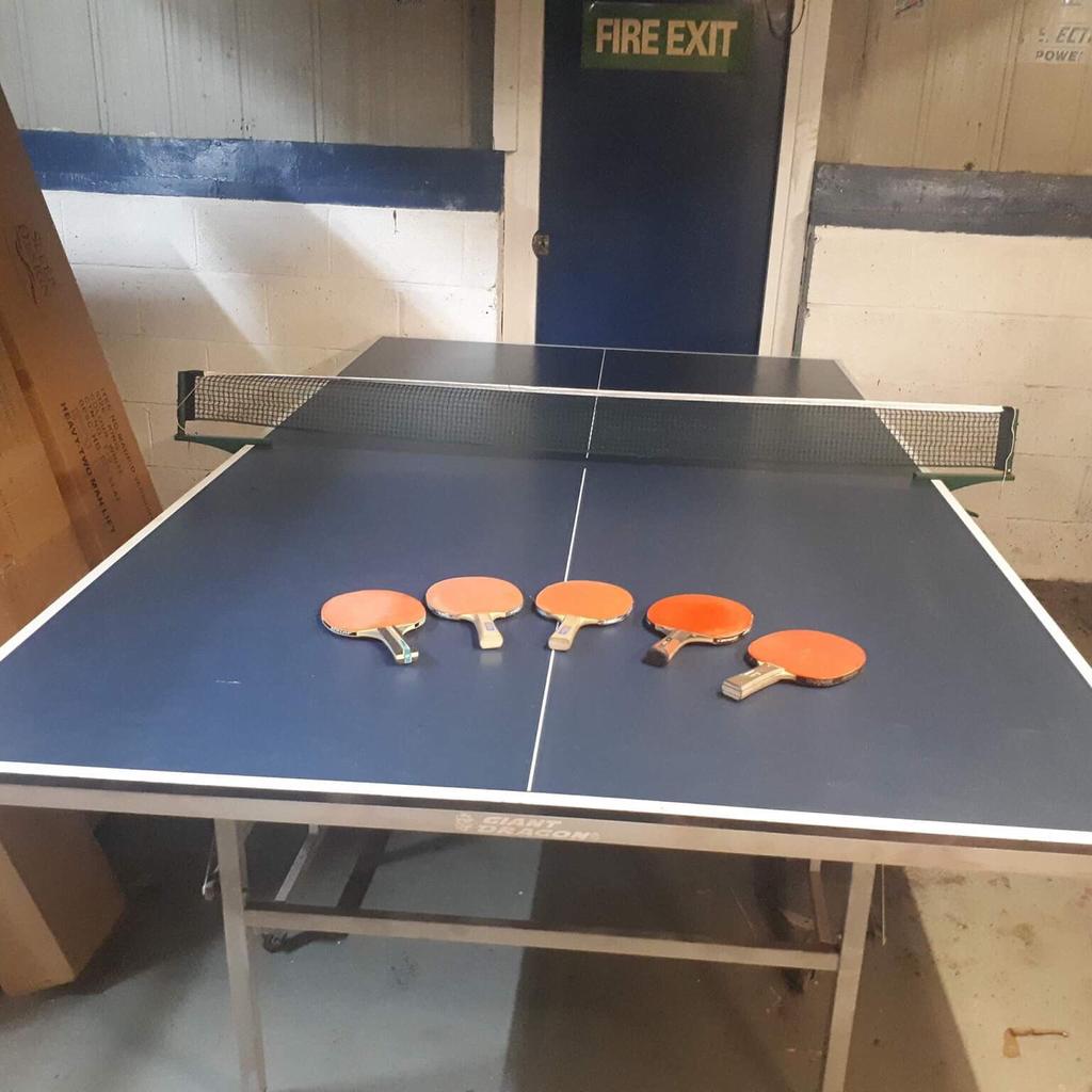 Tennis table in SY2 Shrewsbury für £ 100,00 zum Verkauf Shpock AT