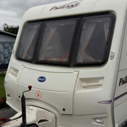 Lovely, well looked after caravan for sale with awning, 2007 series 5