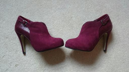 Buy & Sell West Midlands Dudley - Photos for Next Suede Berry coloured shoes size 4