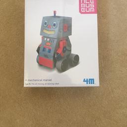 Unopened
Age 8+
Build a robot kit, exploring electricity and circuits
Fun Christmas stocking filler