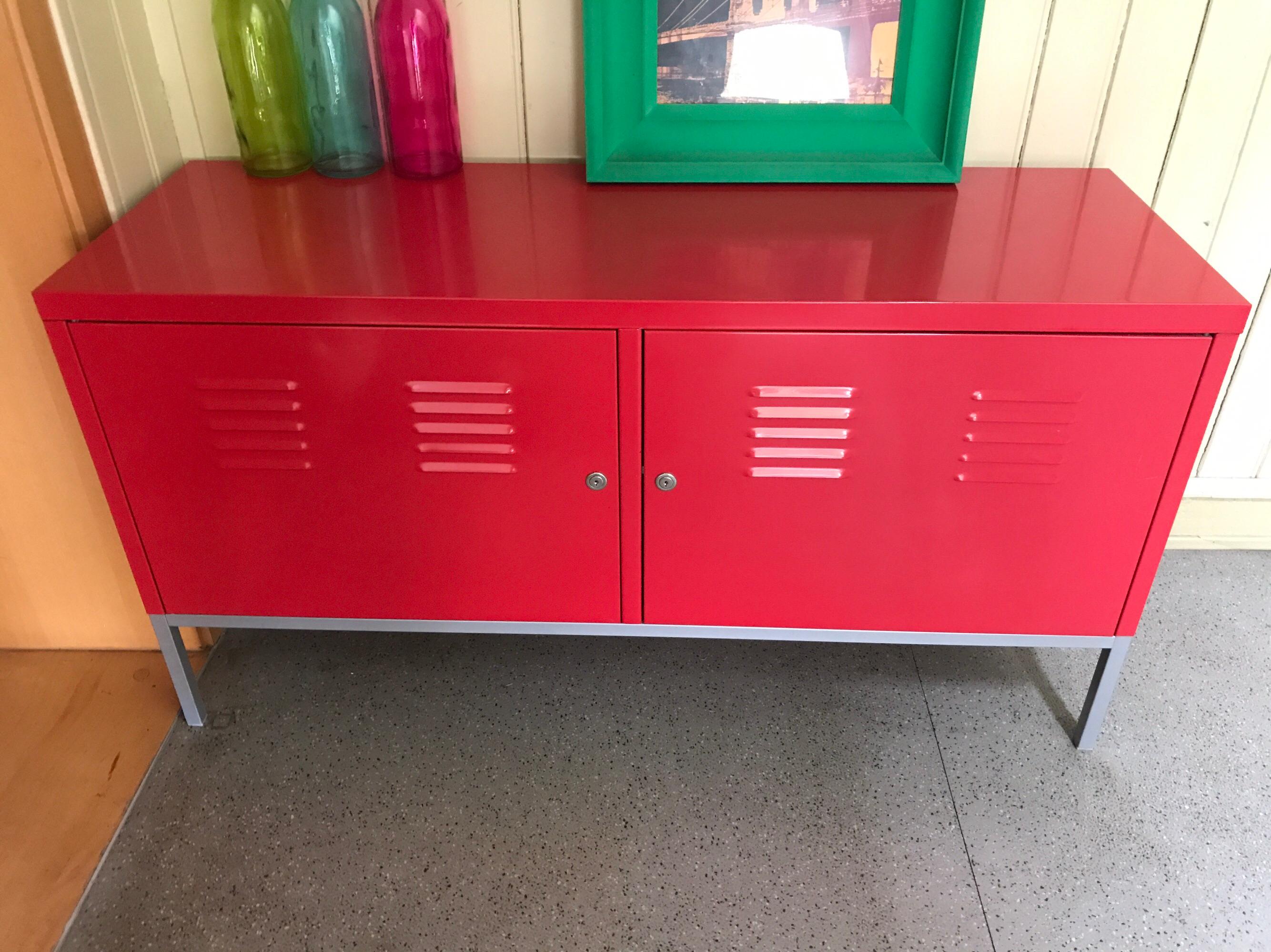 IKEA PS Schrank Kommode Spind Metall rot in 65549 Limburg an der Lahn