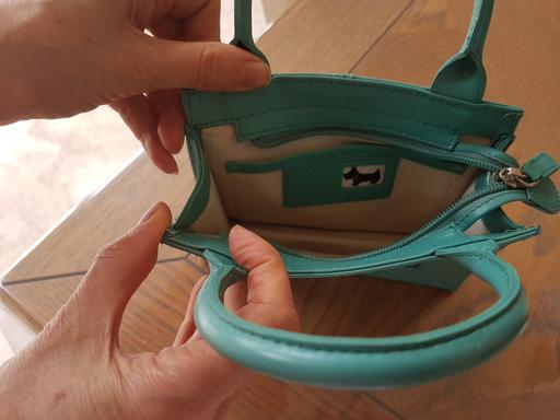 Buy & Sell South East London Catford - South East London - Photos for Hand bag