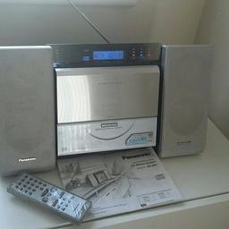 GOOD AS NEW
Silver colour Radio / CD /MP3 
H41cm W45cm D16cm 
As new Originally bought for £130