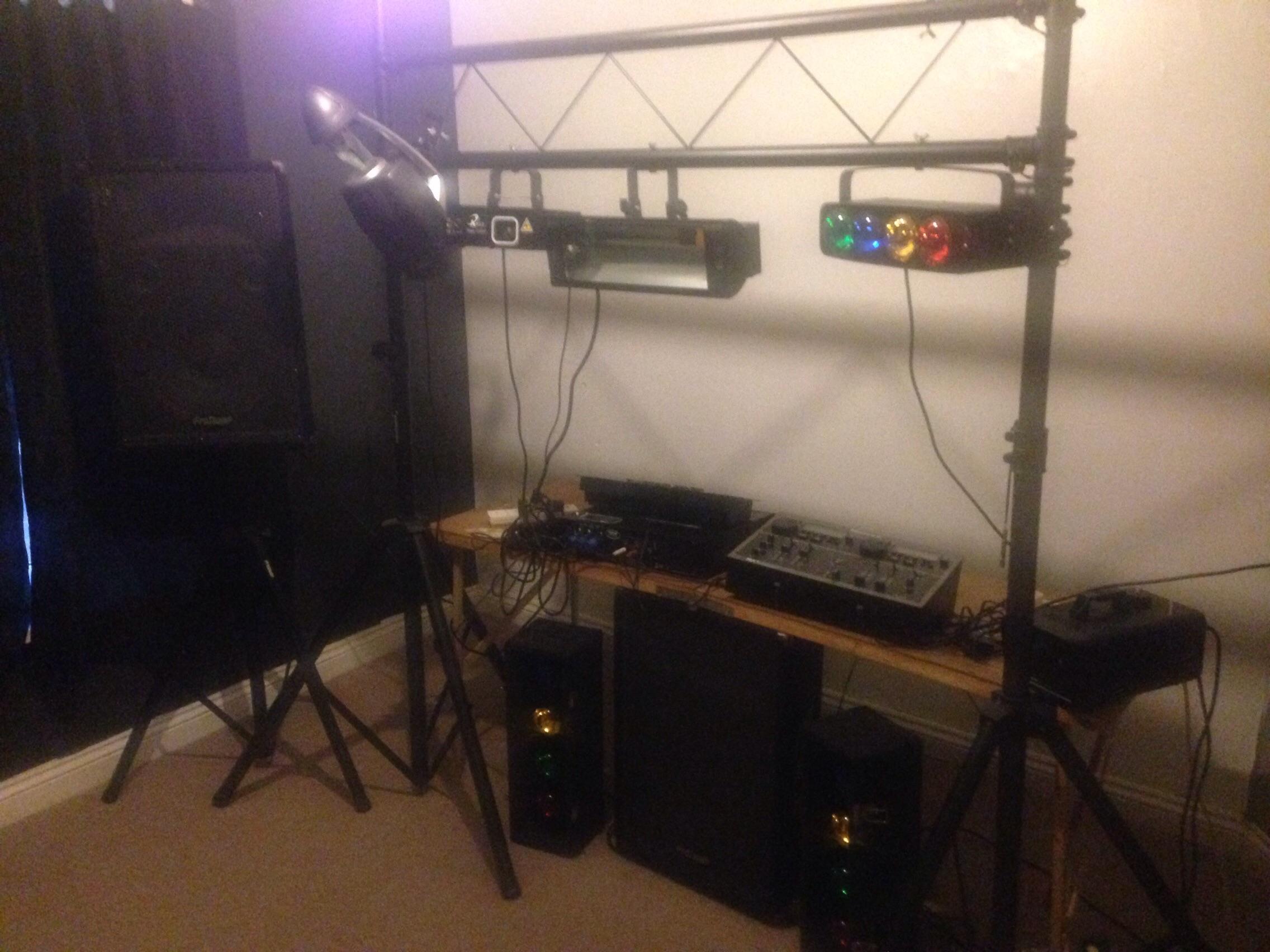 DJ equipment in LE3 Leicester für 725,00 £ zum Verkauf Shpock DE