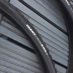 Two Cyclocross tyres 700x35c
Giant srx4 used for around 100 road miles
Good condition