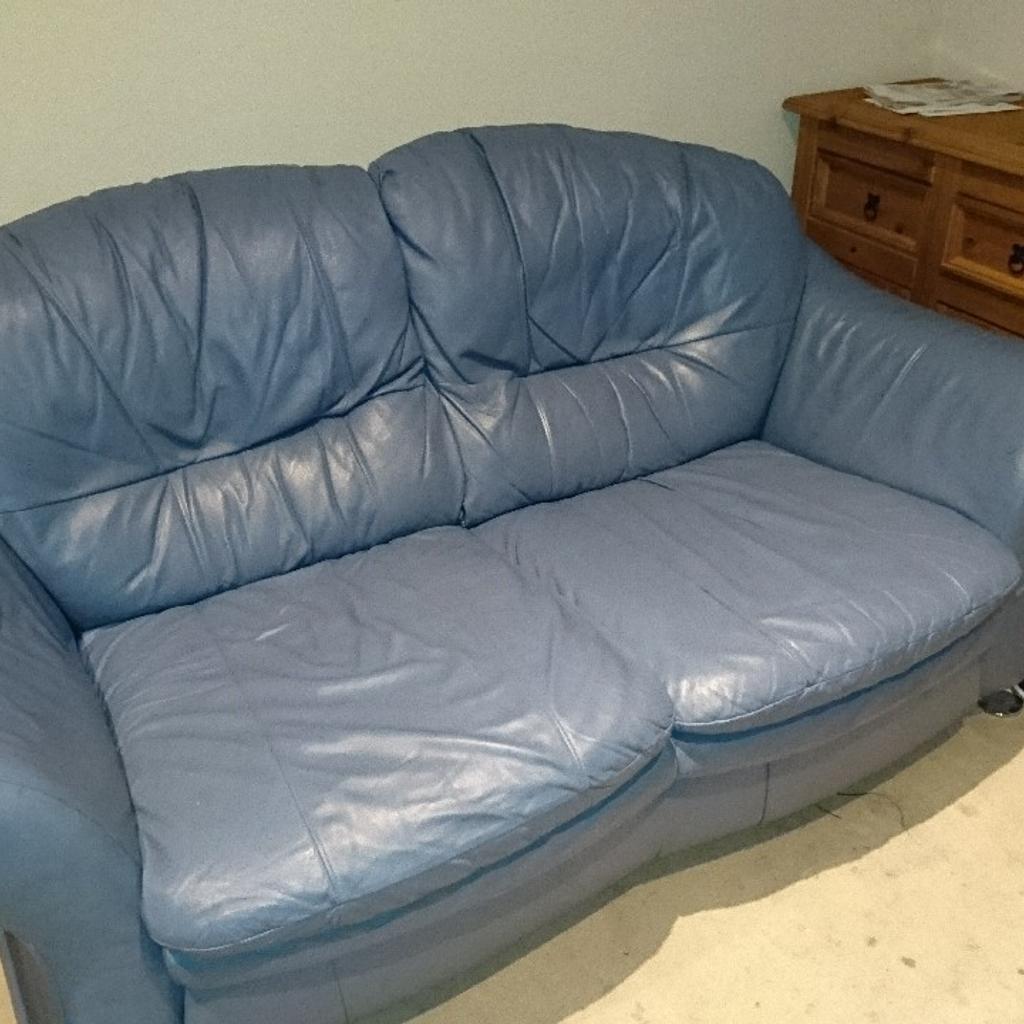 Leather Sofa in WS2 Walsall for £30.00 for sale Shpock