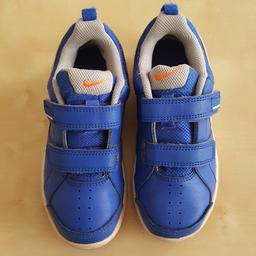 Nike Schuhe in der Größe 29.5 selten getragen fast neu Farbe Marine blau.

Da Privatverkauf keine Rückgabe