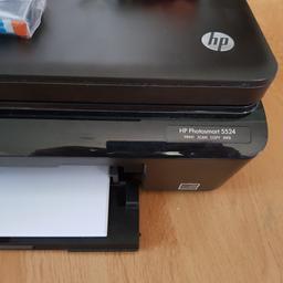 Verkaufe eine Top gepflegten und Funktionsfähigen HP Photosmart 5524. Man kann mit ihm Scannen, Kopieren und natürlich Drucken. Hat WLAN und man kann direkt E-Mail's an den Drucker senden und sie auch gleich Drucken. Zum Drucker gibt es noch 4 Patronen Farbe dazu.

Da Privat Verkauf keine Garantie und Rücknahme 

PayPal vorhanden