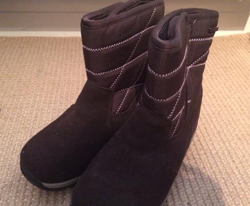 Buy & Sell Hertfordshire Watford - Photos for Merell goretex boots size 2