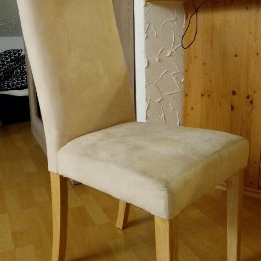 6 Stühle zu verschenken gegen Süßigkeiten in 85259 Sulzemoos für 1,00 € zum Verkauf