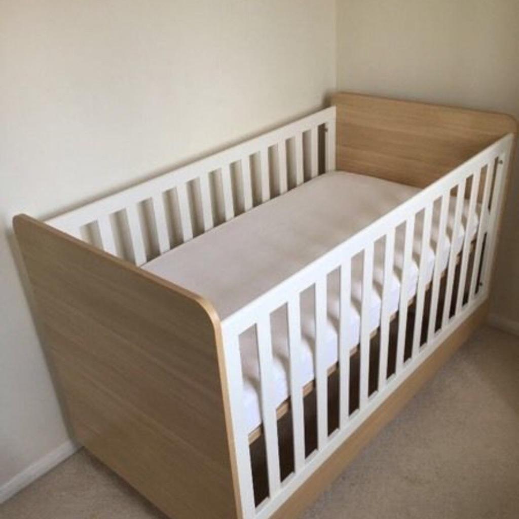 Mamas and papas manhattan cot bed on sale