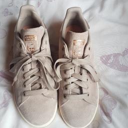 Adidas Stan Smith - Size 5.5
Worn twice
I paid £78 for them, so looking for £35