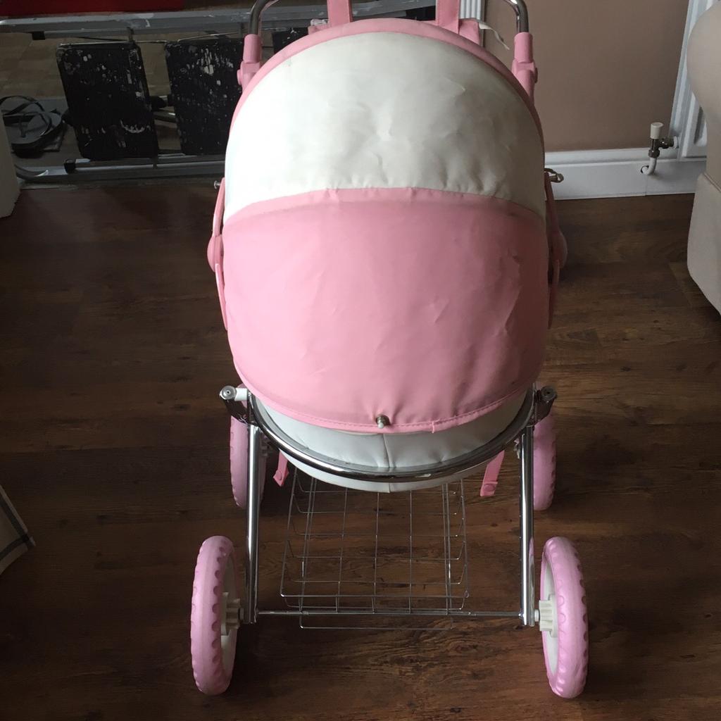 Snowflake best sale dolls pram