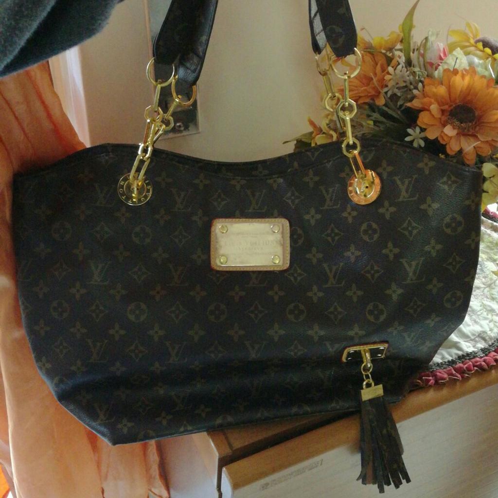 Louis hot sale vuitton falsa