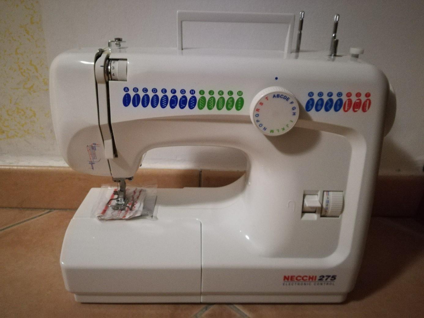 Macchina Da Cucire Portatile Elettrica - Mini Cucitore Per Emergenze E Fai Da Te - Foto 8