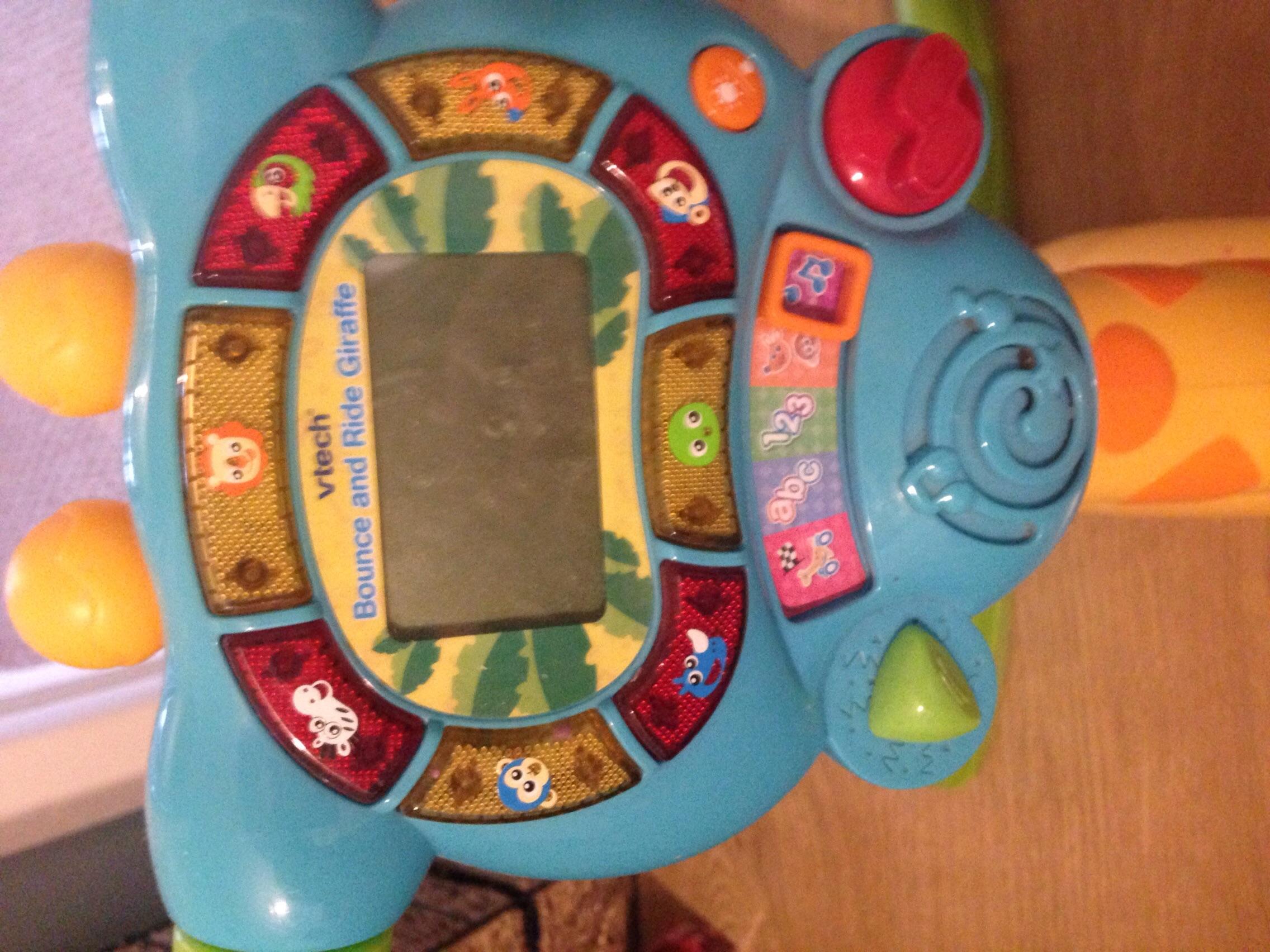 Vtech bounce and ride giraffe in WA9 Helens für 5,00 £ zum Verkauf ...