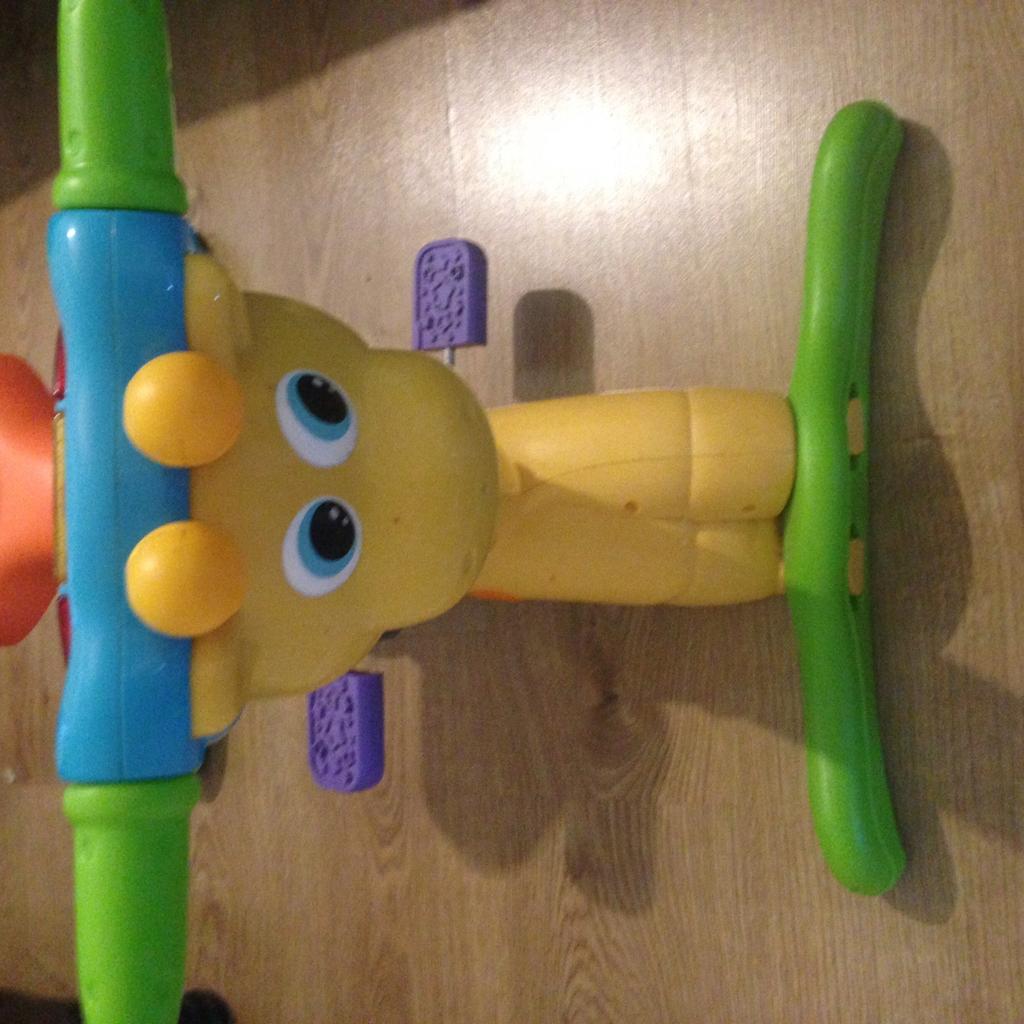 Vtech bounce and ride giraffe in WA9 Helens für 5,00 £ zum Verkauf ...