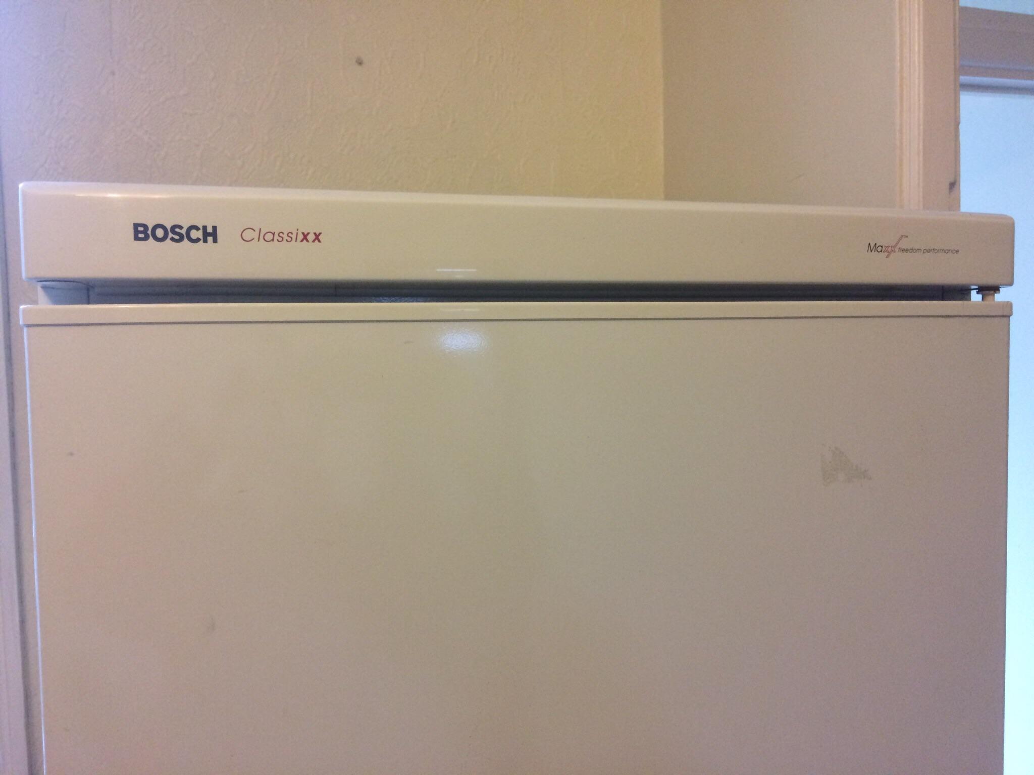 Bosch fridge freezer in HD1 Huddersfield for £65.00 for sale Shpock