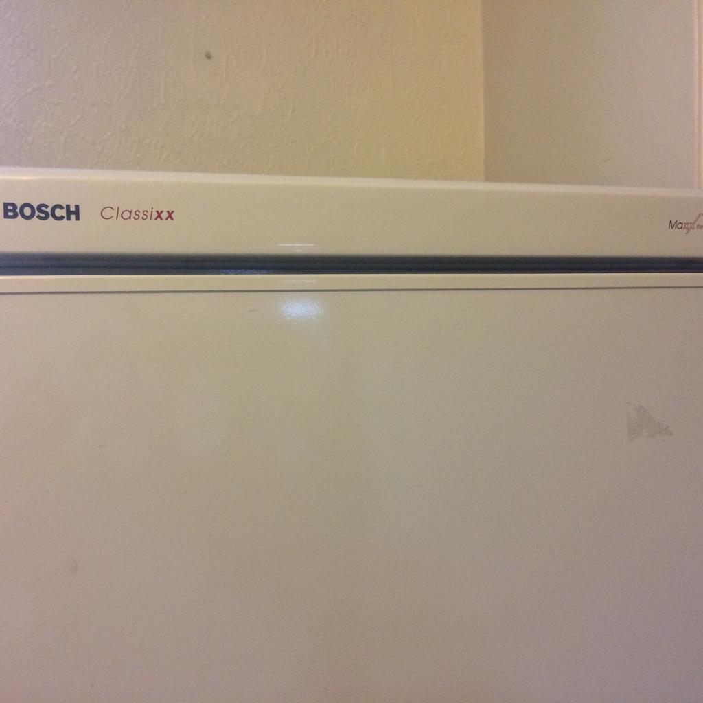 Bosch fridge freezer in HD1 Huddersfield for £65.00 for sale Shpock
