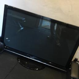 Fully working Panasonic Viera 50” HD TV with remote control

Very good condition