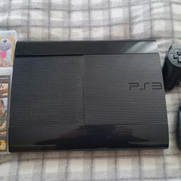 Ps3 slim 500gb with 4 games 2 controllers 1 which is wireless all leads
Selling as not getting used anymore
Games....
Grand theft auto 5
The last of us
Batman
Little big planet