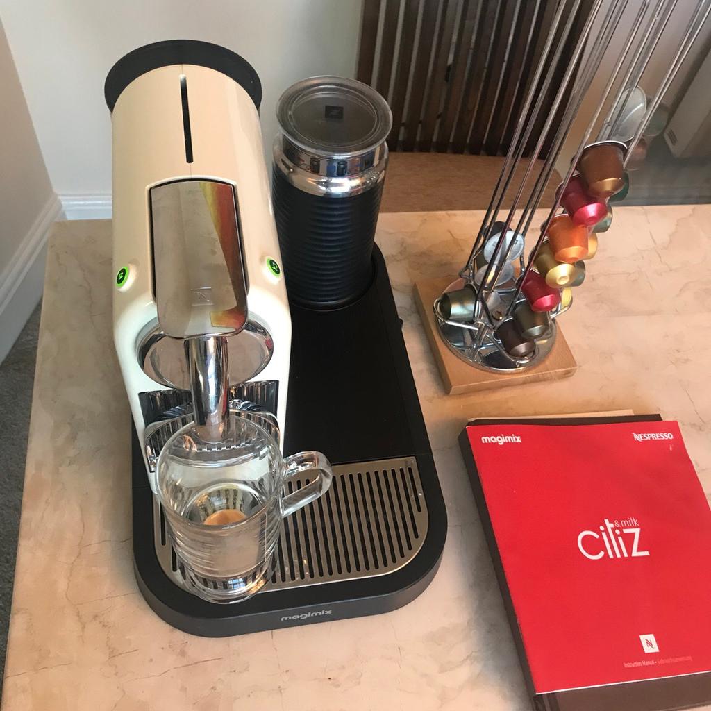 Nespresso citiz and milk in HA3 Harrow für 80,00 £ zum Verkauf | Shpock DE