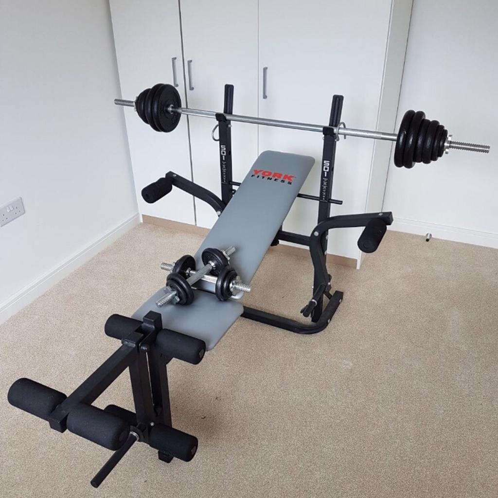 York fitness b501 workout bench weights in LS9 Leeds for 70.00 for sale Shpock