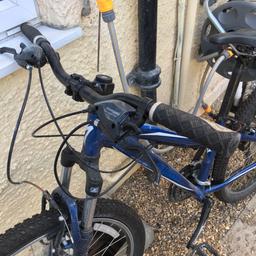 Women’s Specialized bike, navy blue, needs a clean and tyres need pumping up but otherwise in good working order. Buyer collects from Abbots Langley.
