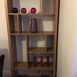 Book case (a small burn mark on top shelf from candle see photo)
from Next Opus Oak range
assembled and collection only
From smoke free and pet free home
Bookshelf H175cm x W84cm x D30cm
Also wall shelves in original box never used