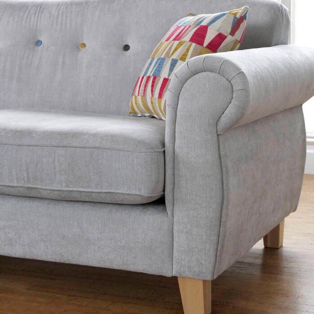 Sofology 3 seat sofa Graceland silver colour in LN6 Lincoln for £190.00