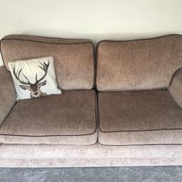 3+2 seater sofa brown/cream fabric sofa - just needs a clean but still in good condition 

Selling due to new sofa arriving