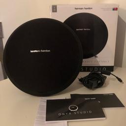 Harmon/Kardon Onyx Studio

Great condition. Original box and paperwork included.

My written Swedish is total crap, but feel free to ask questions in Swedish if you don’t mind me responding in English.