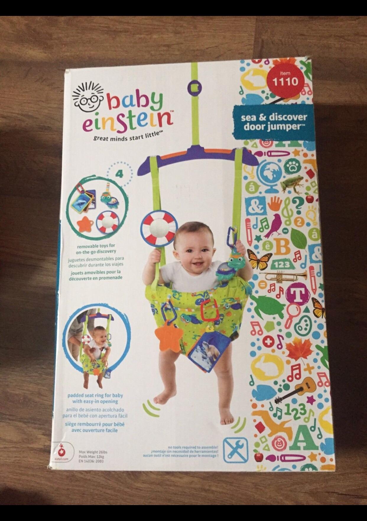 Baby Einstein door bouncer and Bumbo chair in CR7 Heath für 30,00 £ zum