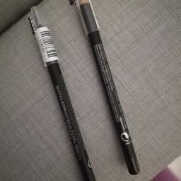 Vendo matite per sopracciglia marrone scuro a 3€ l'una mai utilizzate in quanto ho acquistato il colore sbagliato. Vendo anche smalti kiko e non a 0,50 cent l'uno utilizzati ciascuno un paio di volte.