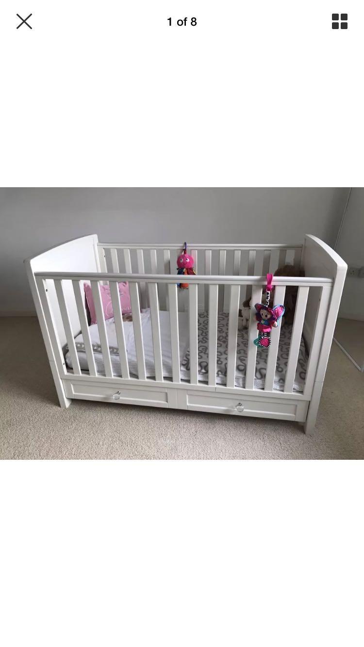 White Silver Cross Nursery Furniture Set in OL10 Heywood für 350,00