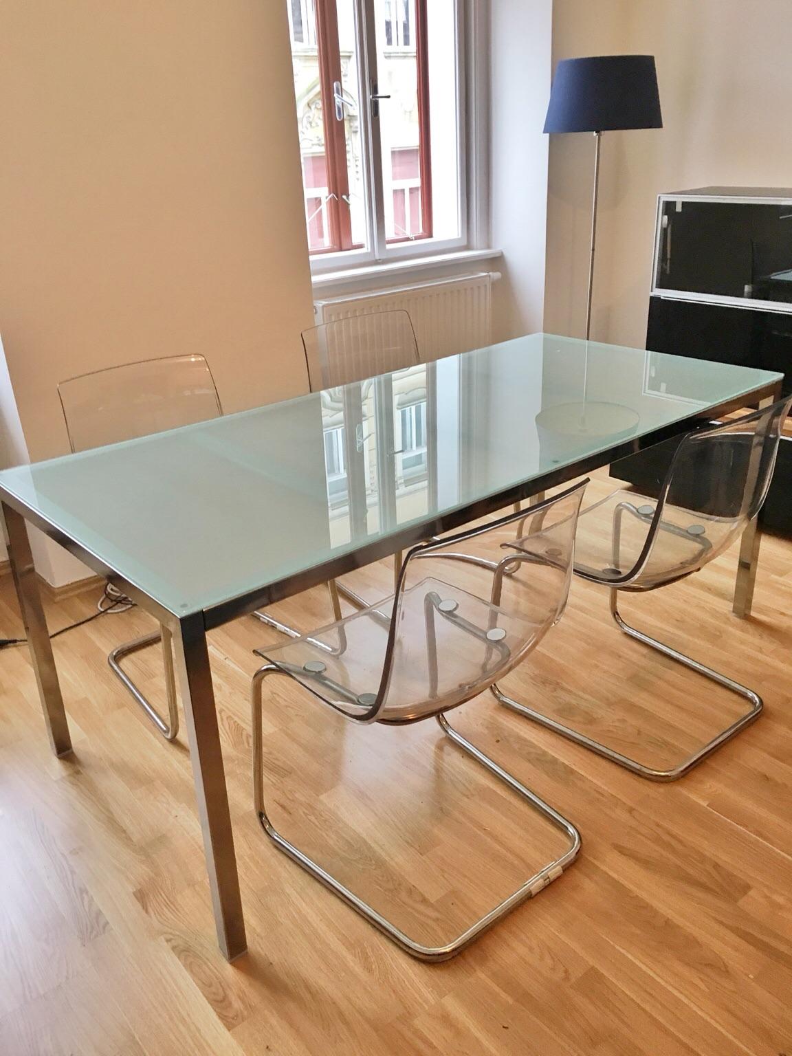 Esstisch Ikea TORSBY Glas Chrom Milchglas in 1080 Wien für 90,00 € zum