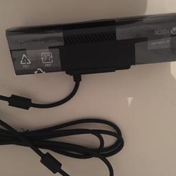 Verkaufe eine neue Kinect für die Xbox One.
Neuwertig